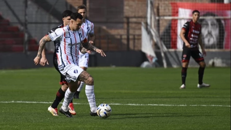 Alvarado perdió con un penal evitable